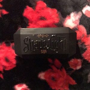 Kat Von D Shade+Light Smokey Palette